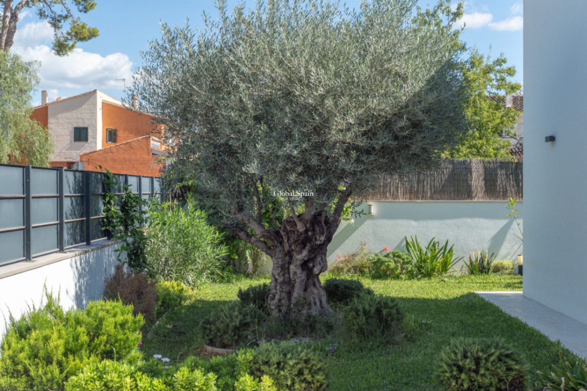 Odsprzedaż - WILLA  -
Marrachí - Mallorca