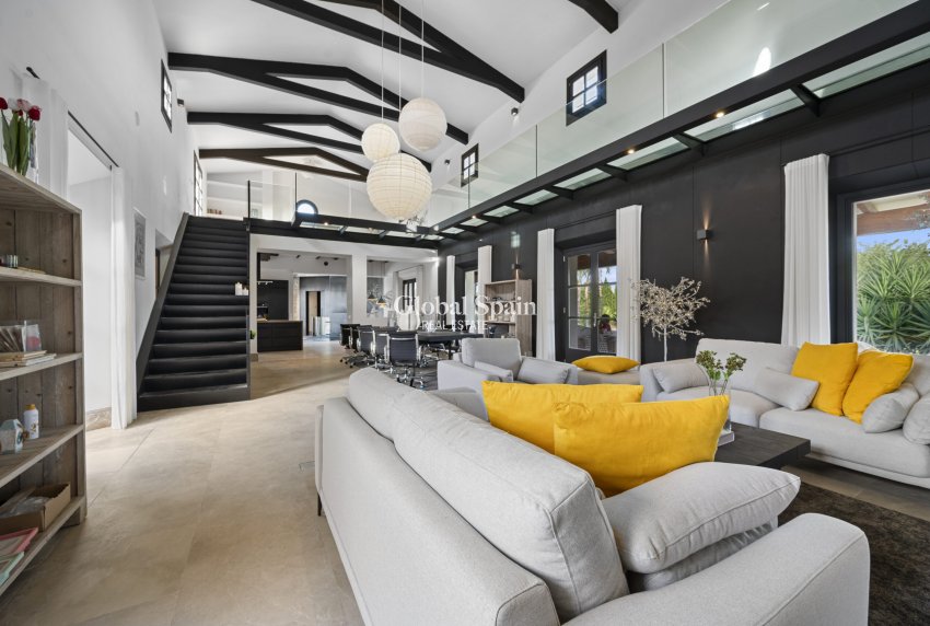 Odsprzedaż - Willa -
Montuïri - optional location detail