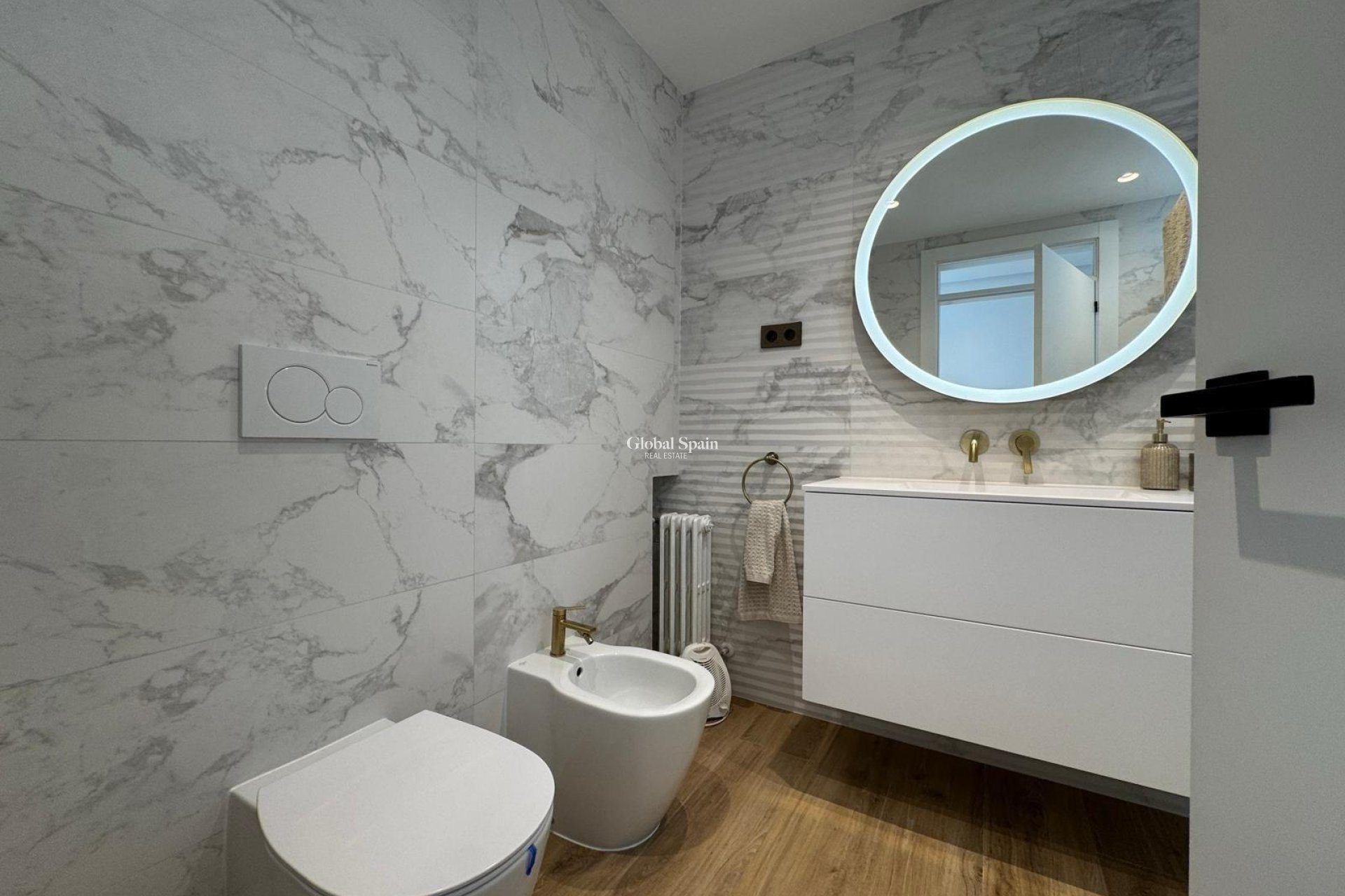 Odsprzedaż - WILLA  -
ORIHUELA COSTA - Altos de campoamor