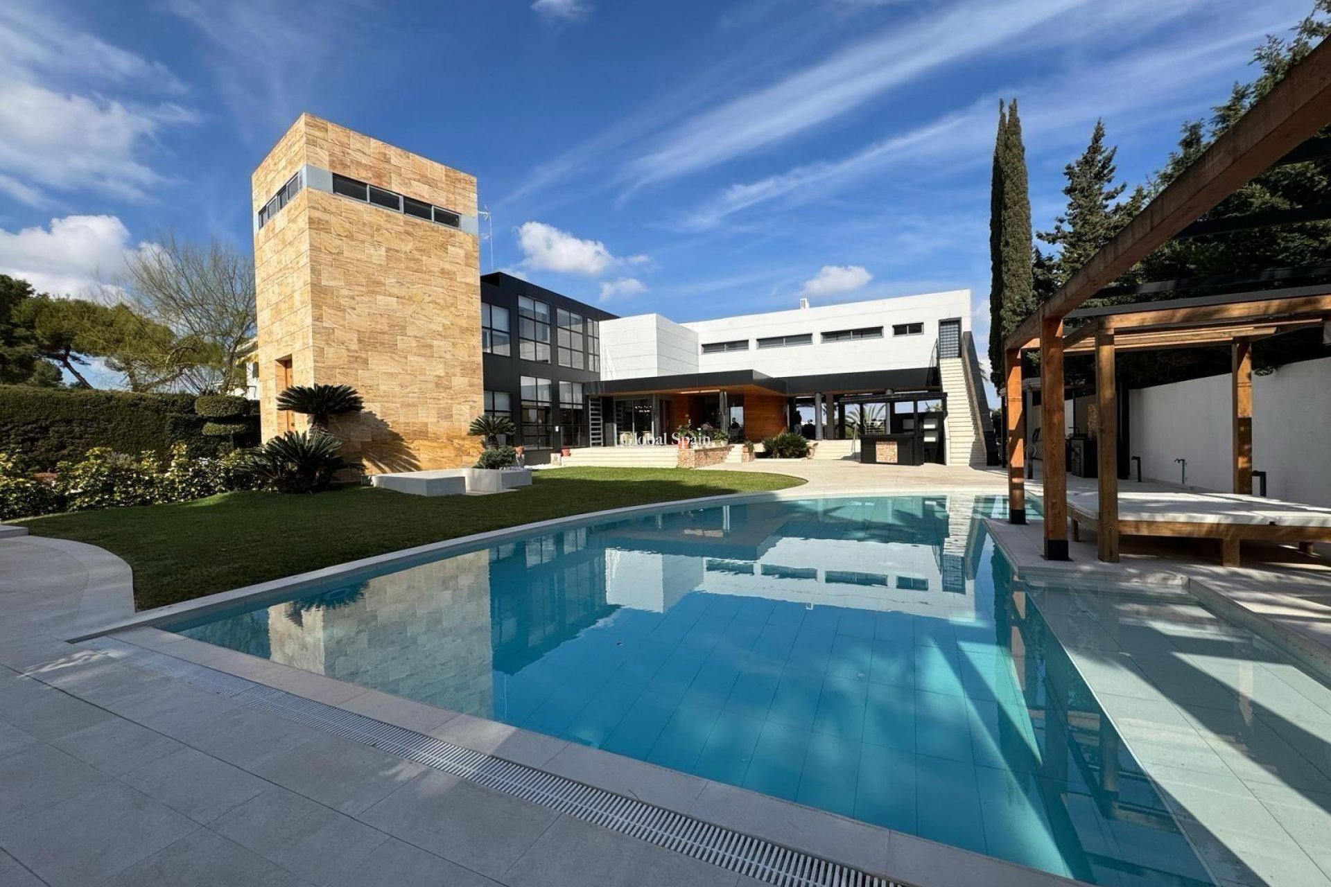 Odsprzedaż - WILLA  -
ORIHUELA COSTA - Altos de campoamor