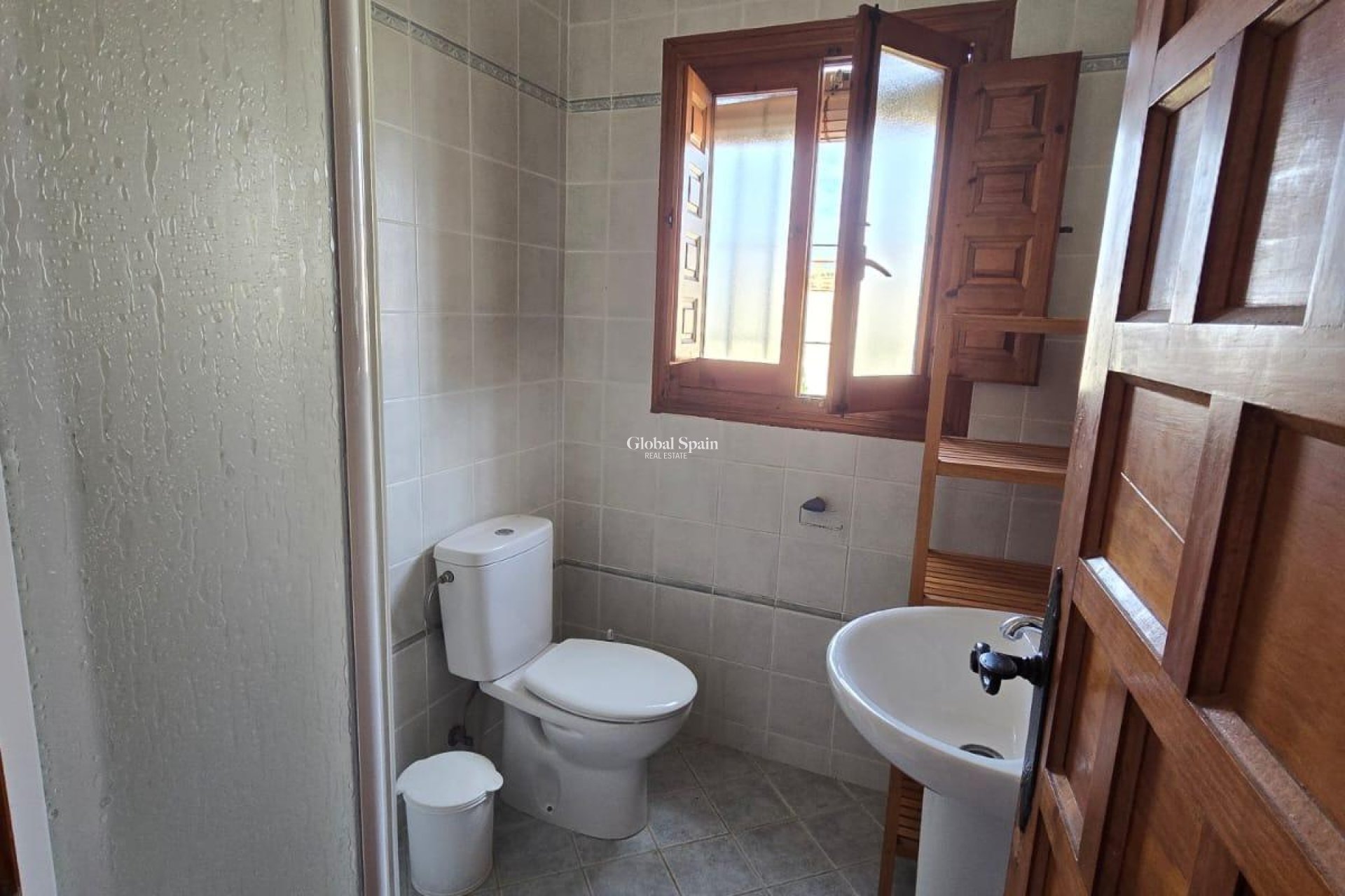 Odsprzedaż - WILLA  -
ORIHUELA COSTA - CABO ROIG