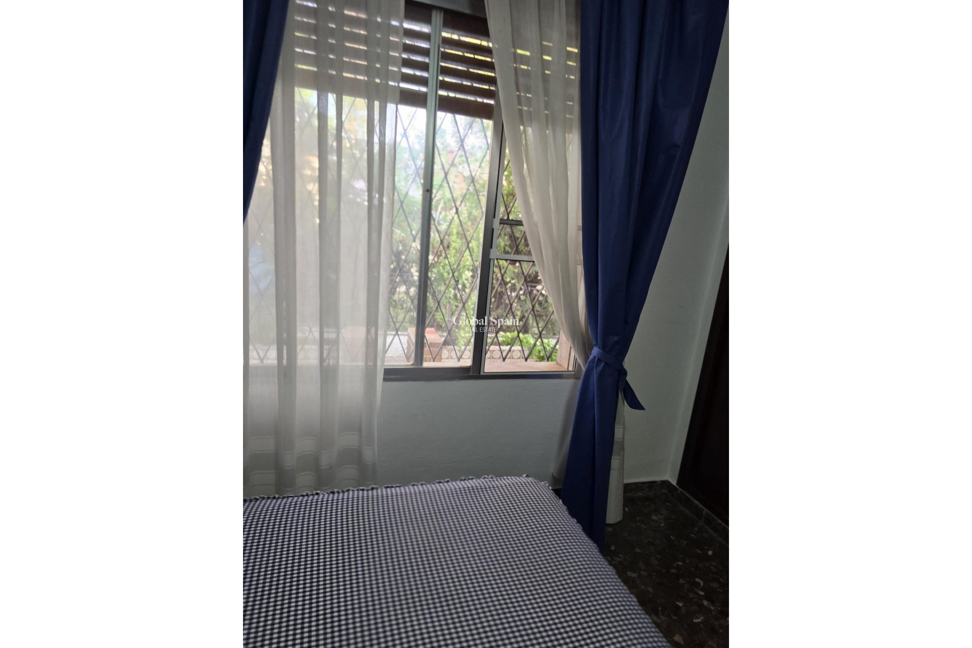 Odsprzedaż - WILLA  -
ORIHUELA COSTA - CAMPOAMOR