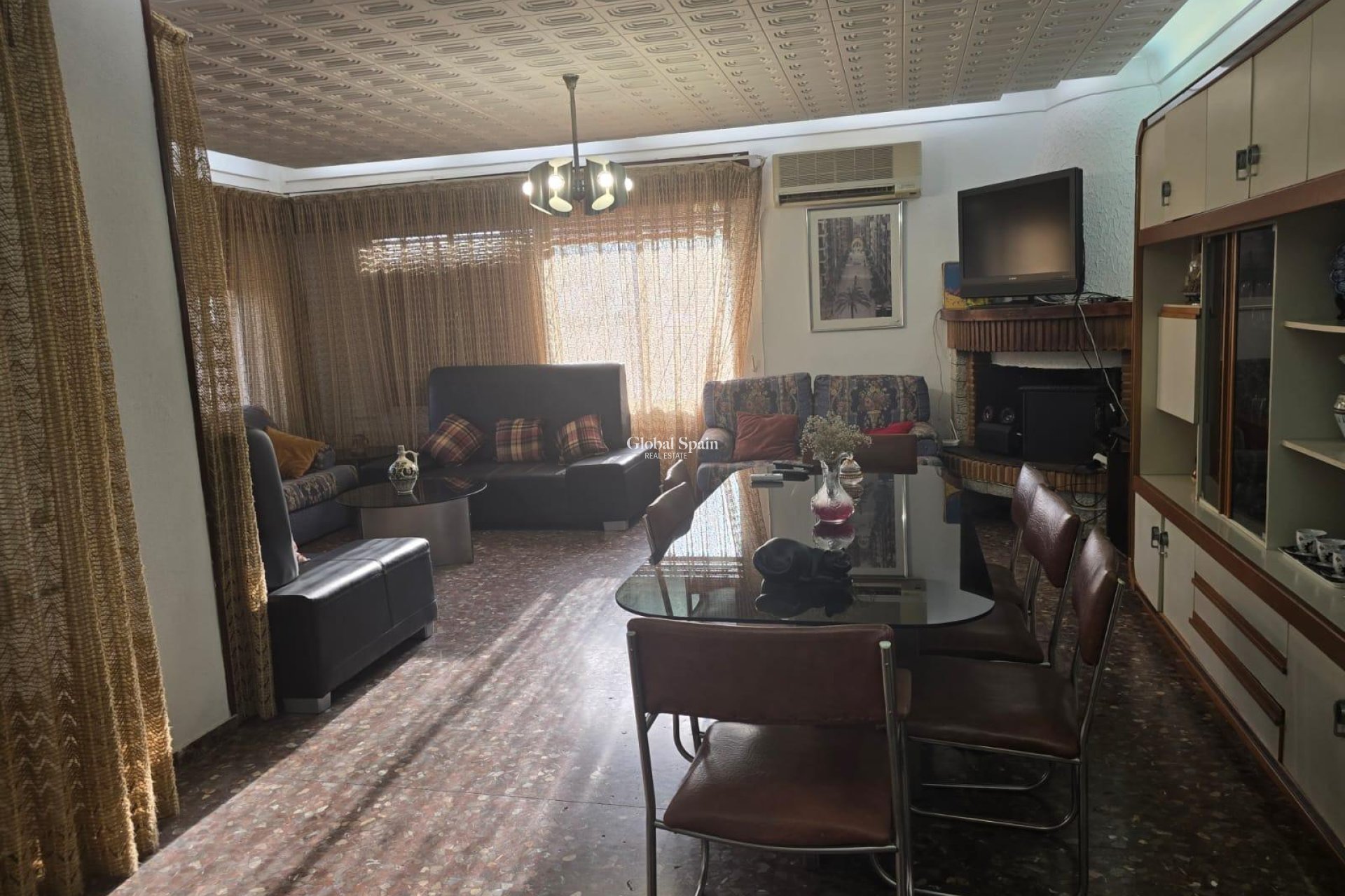 Odsprzedaż - WILLA  -
ORIHUELA COSTA - CAMPOAMOR