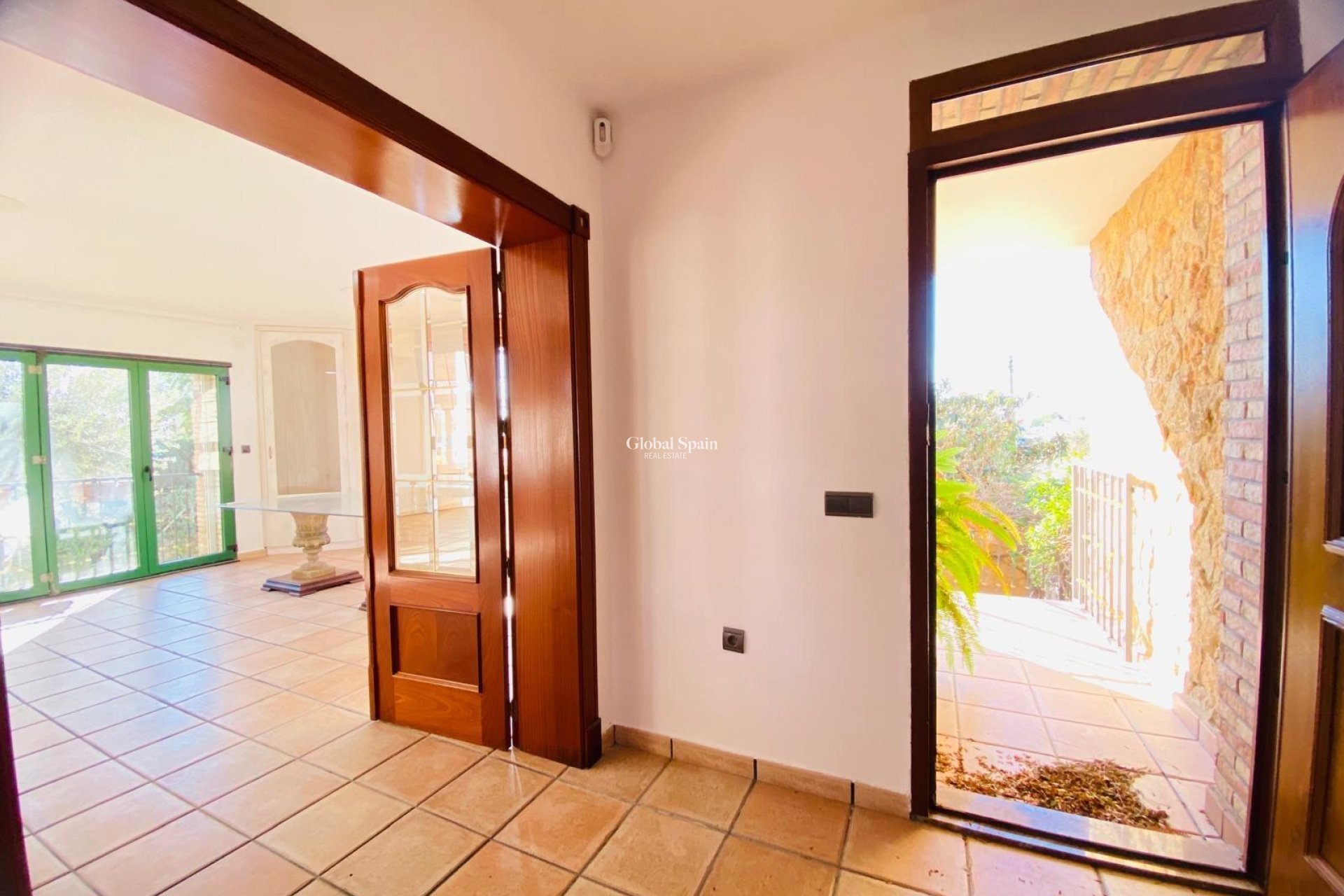 Odsprzedaż - WILLA  -
ORIHUELA COSTA - La Florida