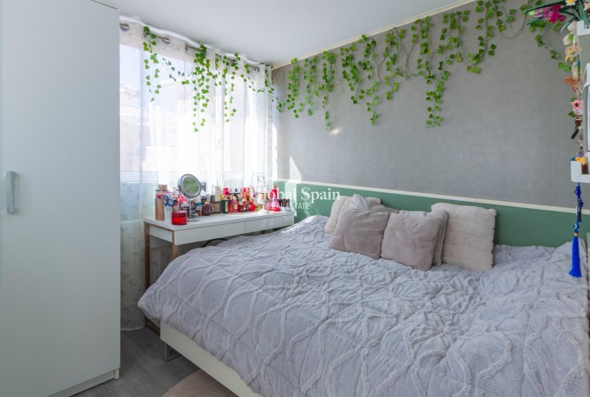 Odsprzedaż - WILLA  -
ORIHUELA COSTA - Los Almendros-la Florida