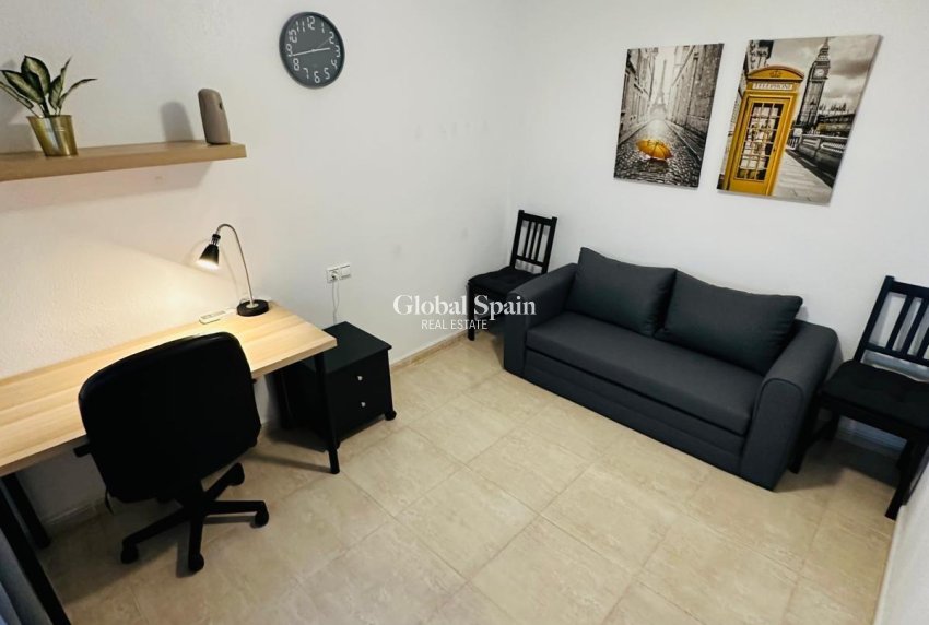 Odsprzedaż - WILLA  -
ORIHUELA COSTA - LOS BALCONES - LOS ALTOS