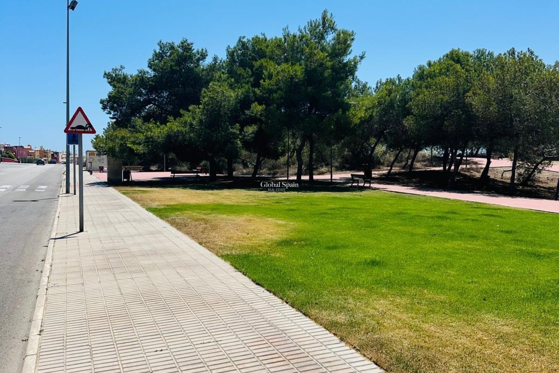 Odsprzedaż - WILLA  -
ORIHUELA COSTA - LOS BALCONES - LOS ALTOS