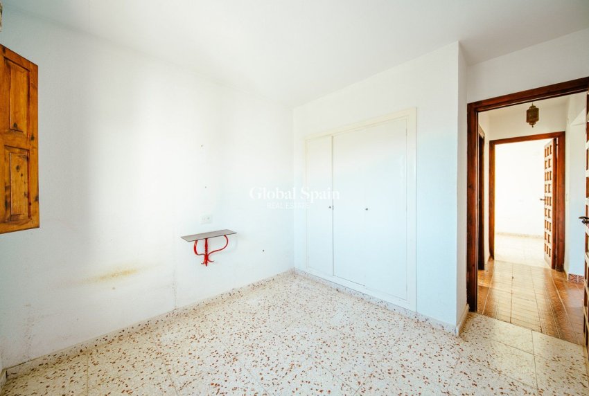 Odsprzedaż - Willa -
ORIHUELA COSTA - Playa Flamenca