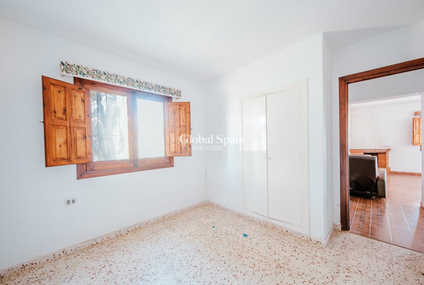 Odsprzedaż - Willa -
ORIHUELA COSTA - Playa Flamenca