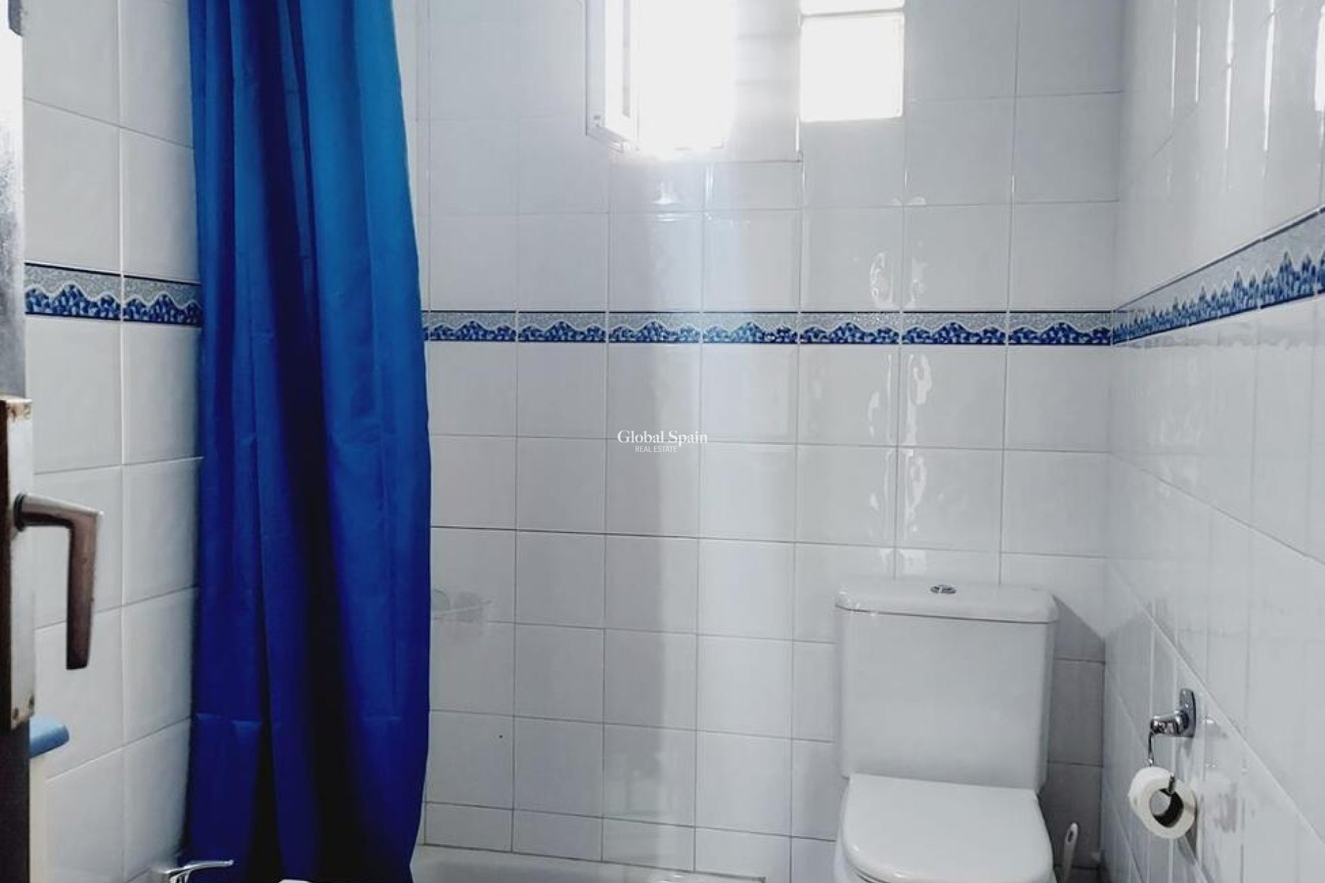 Odsprzedaż - WILLA  -
ORIHUELA COSTA - Punta Prima