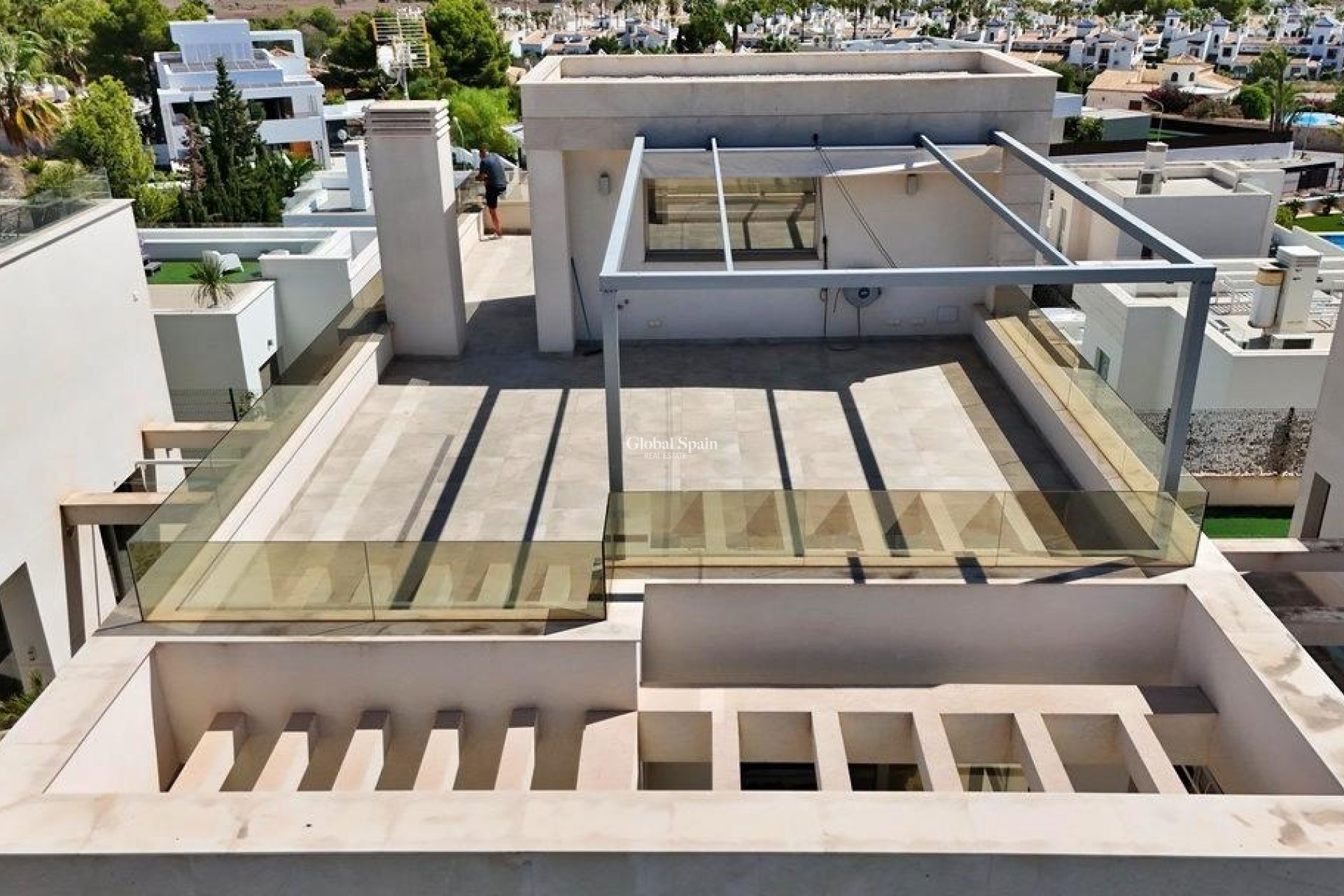 Odsprzedaż - WILLA  -
ORIHUELA COSTA - VILLAMARTÍN