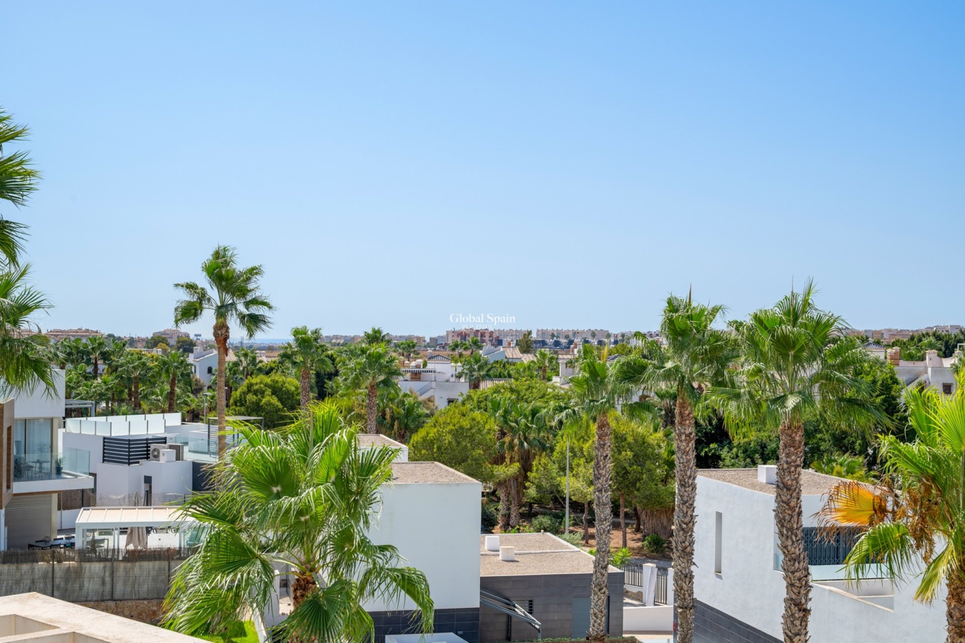 Odsprzedaż - WILLA  -
ORIHUELA COSTA - VILLAMARTÍN