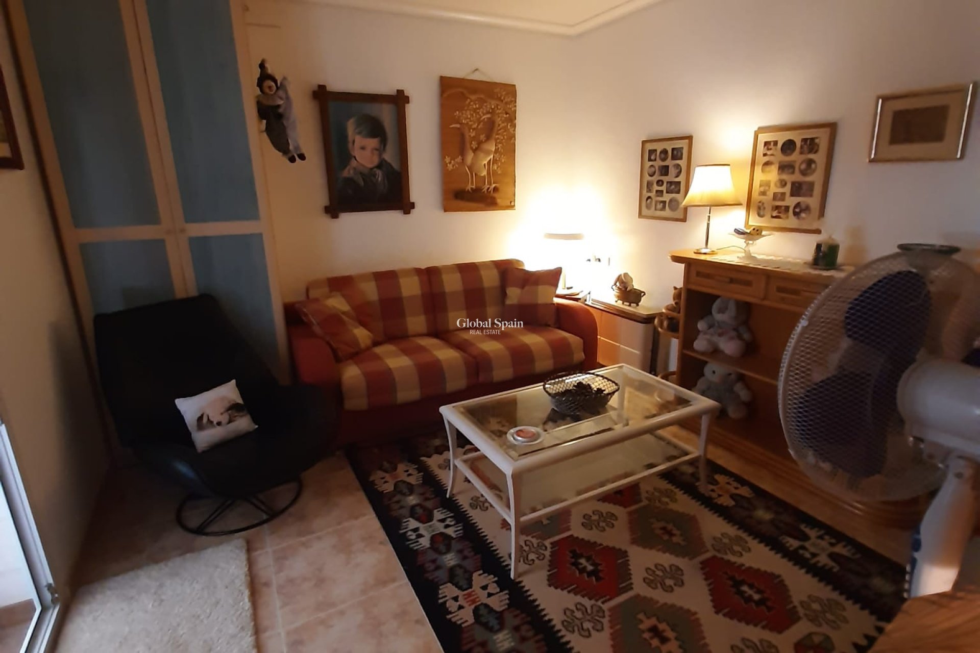 Odsprzedaż - WILLA  -
ORIHUELA COSTA - 