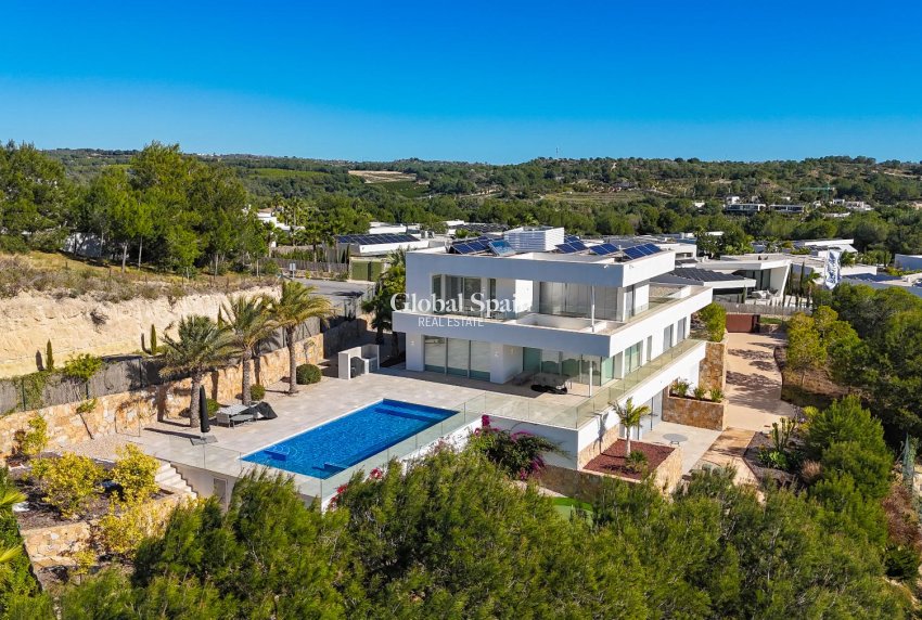 Odsprzedaż - WILLA  -
ORIHUELA COSTA - 