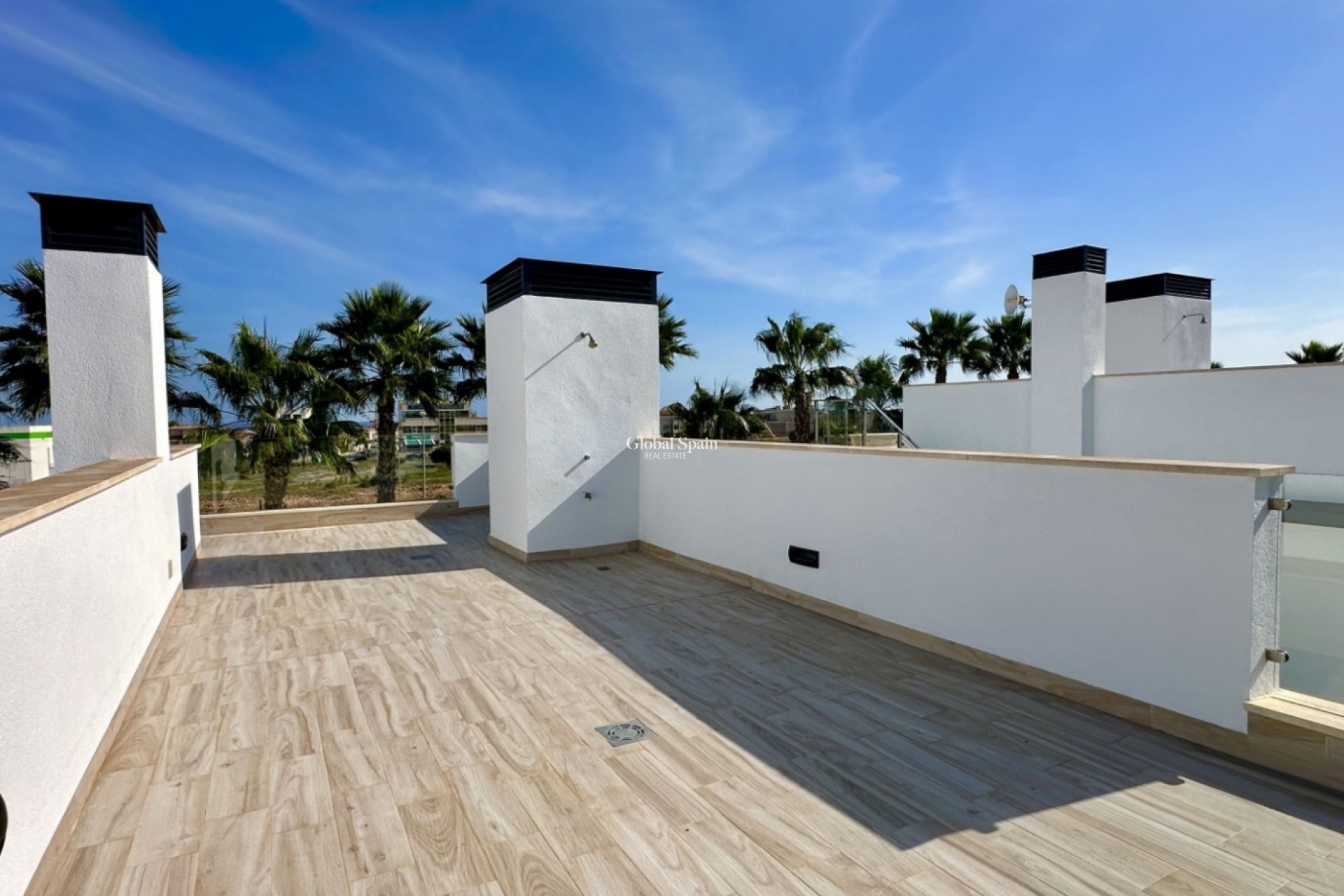 Odsprzedaż - WILLA  -
ORIHUELA COSTA - 
