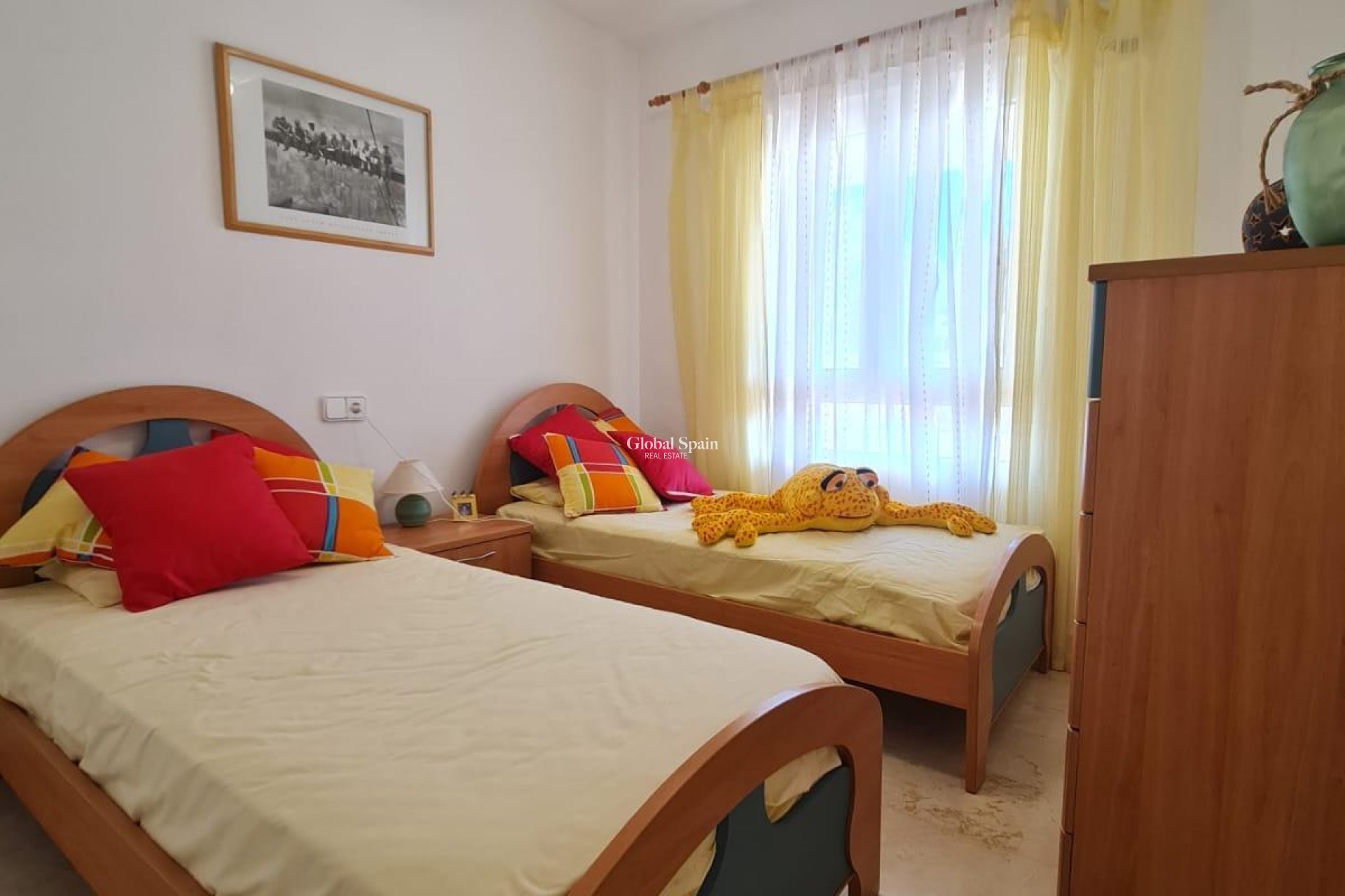 Odsprzedaż - WILLA  -
ORIHUELA COSTA - 