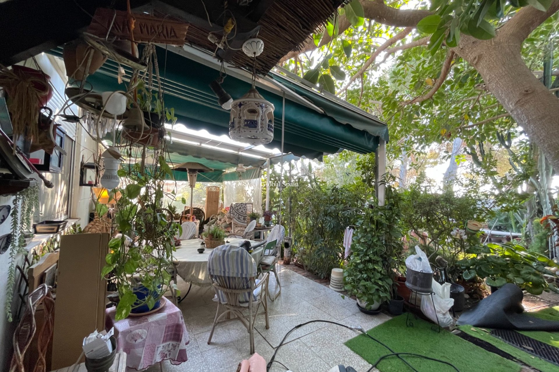 Odsprzedaż - WILLA  -
ORIHUELA COSTA - 