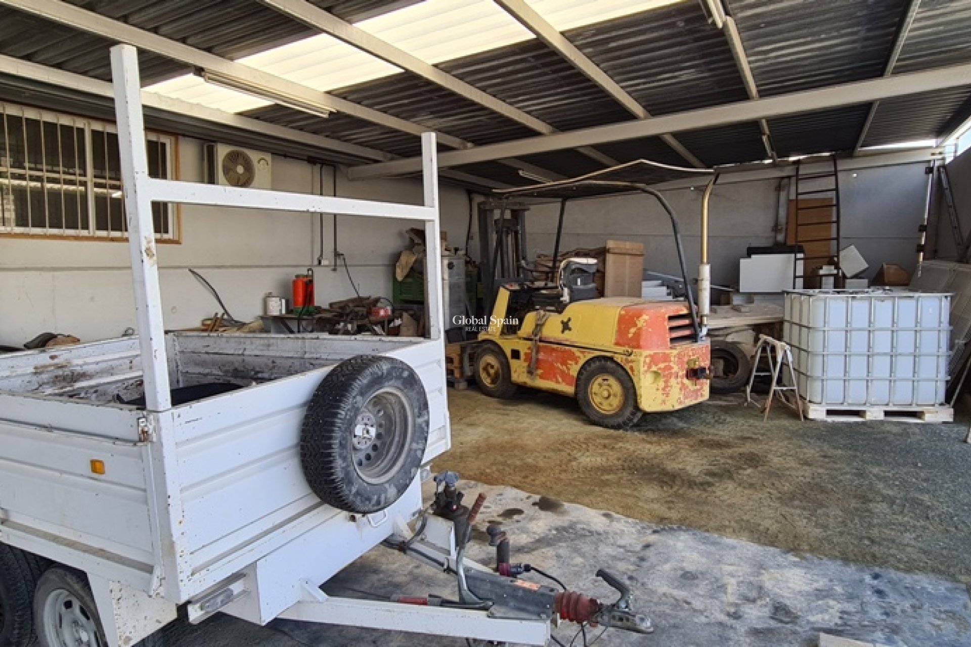 Odsprzedaż - Willa -
ORIHUELA - La Matanza