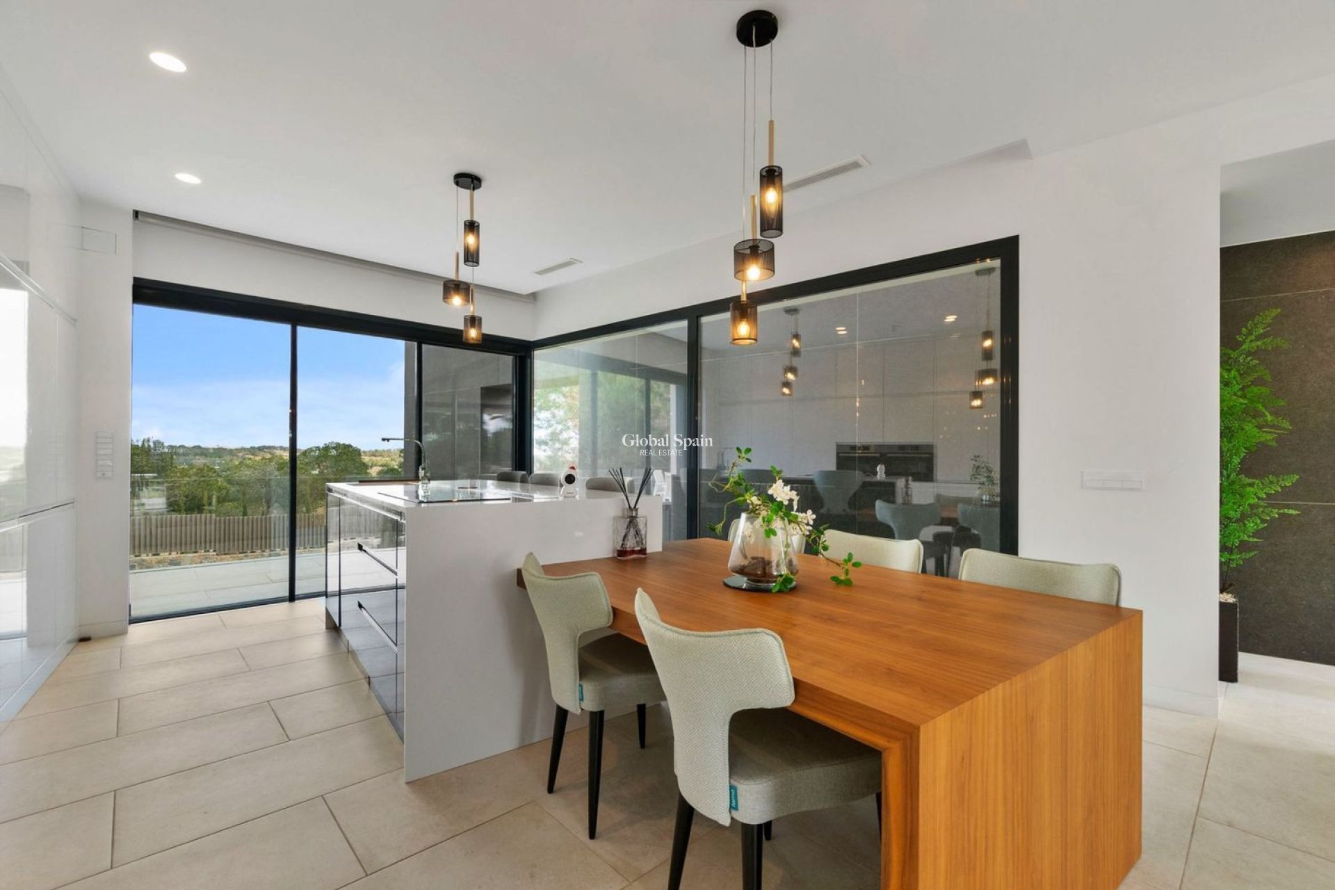 Odsprzedaż - WILLA  -
ORIHUELA - LAS COLINAS GOLF RESORT