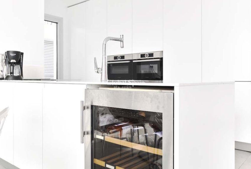 Odsprzedaż - WILLA  -
ORIHUELA - LAS COLINAS GOLF RESORT