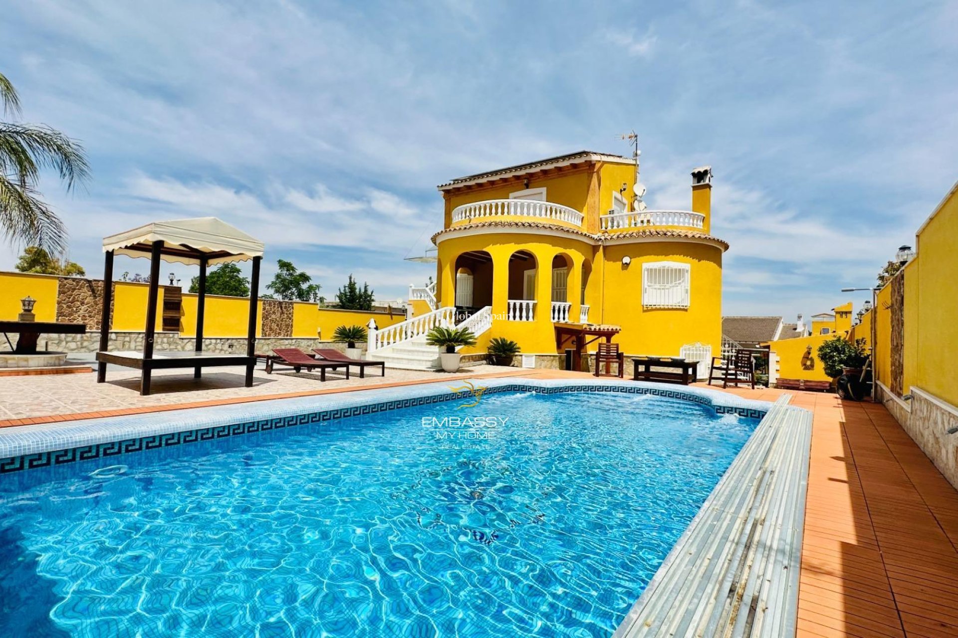 Odsprzedaż - WILLA  -
ORIHUELA - Urb. Montepinar
