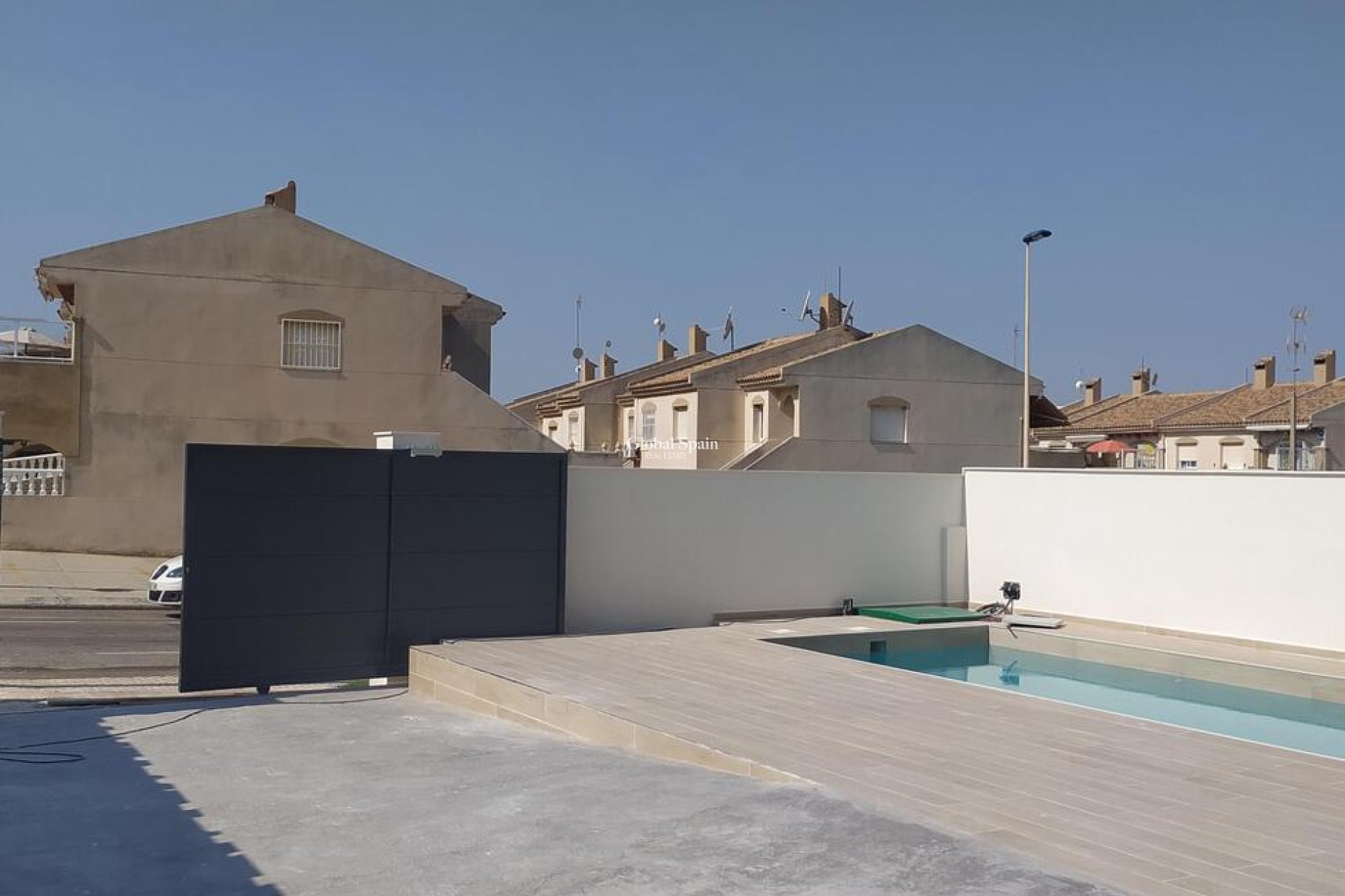 Odsprzedaż - Willa Penthouse -
TORREVIEJA - Aguas Nuevas