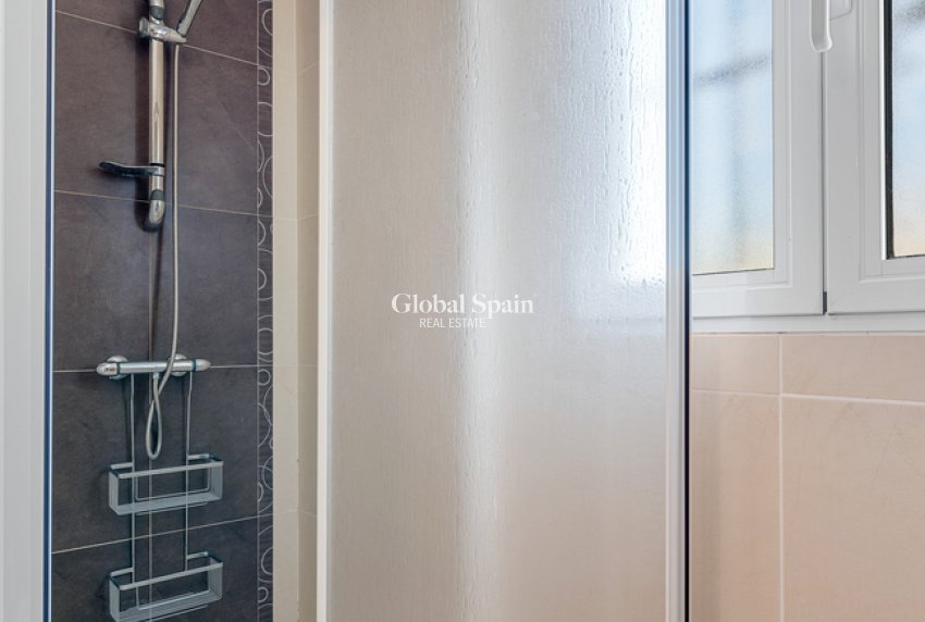 Odsprzedaż - WILLA  -
PINAR DE CAMPOVERDE - Costa Blanca