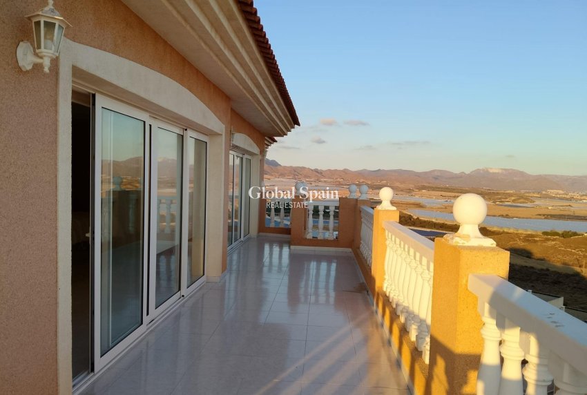 Odsprzedaż - WILLA  -
PUERTO DE MAZARRÓN - Bolnuevo