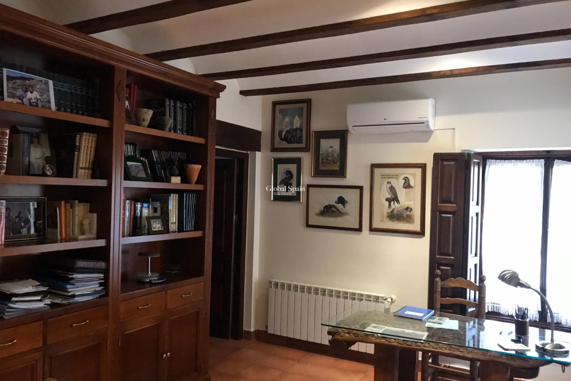 Odsprzedaż - Willa -
Riopar