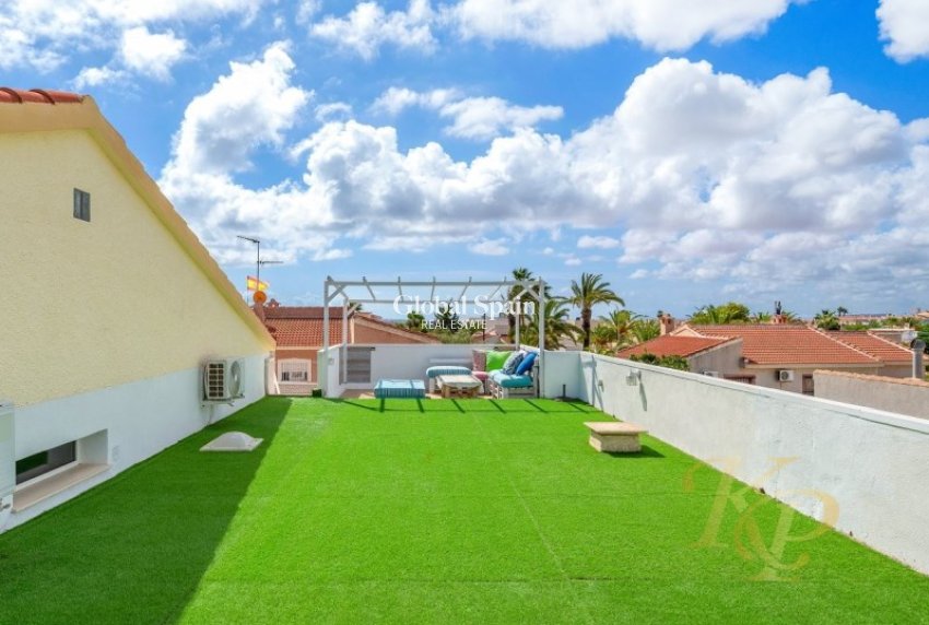 Odsprzedaż - WILLA  -
ROJALES - Ciudad Quesada