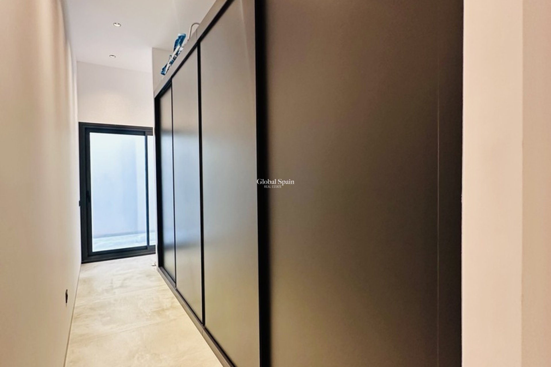 Odsprzedaż - WILLA  -
ROJALES - Costa Blanca