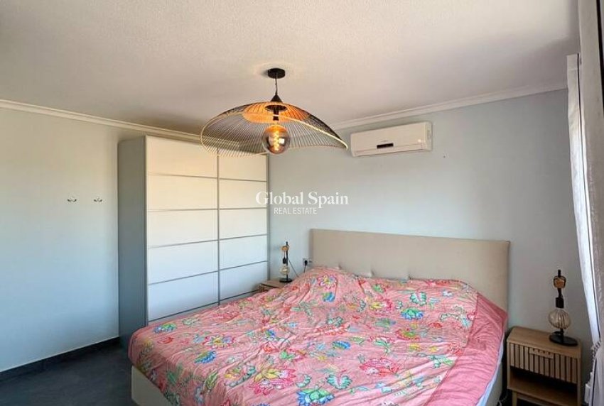 Odsprzedaż - WILLA  -
ROJALES - Costa Blanca