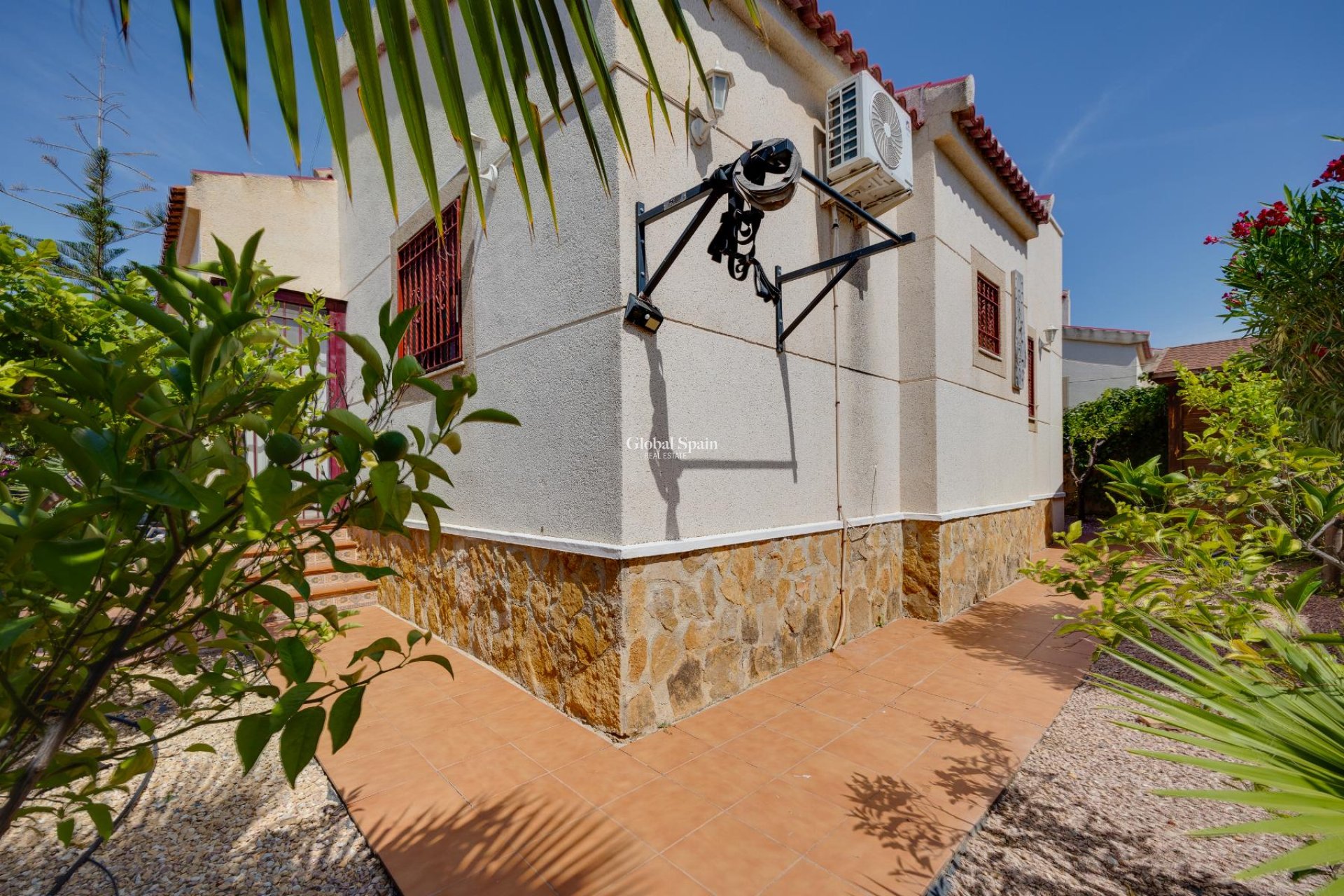 Odsprzedaż - WILLA  -
SAN FULGENCIO - Costa Blanca