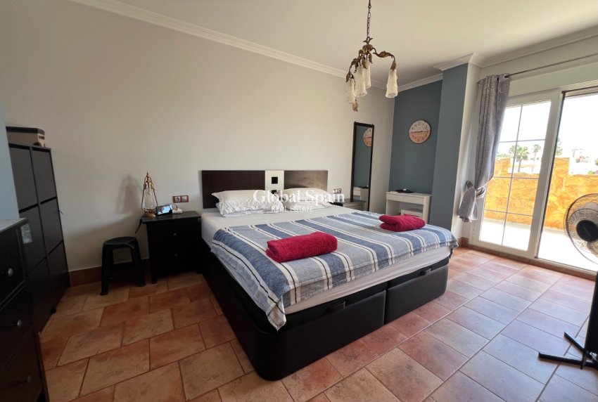 Odsprzedaż - WILLA  -
SAN FULGENCIO - Costa Blanca
