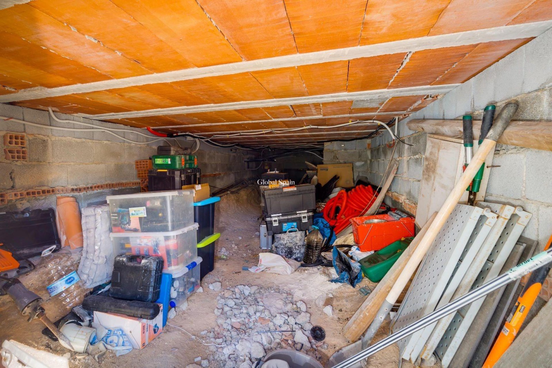 Odsprzedaż - WILLA  -
SAN FULGENCIO - LA MARINA