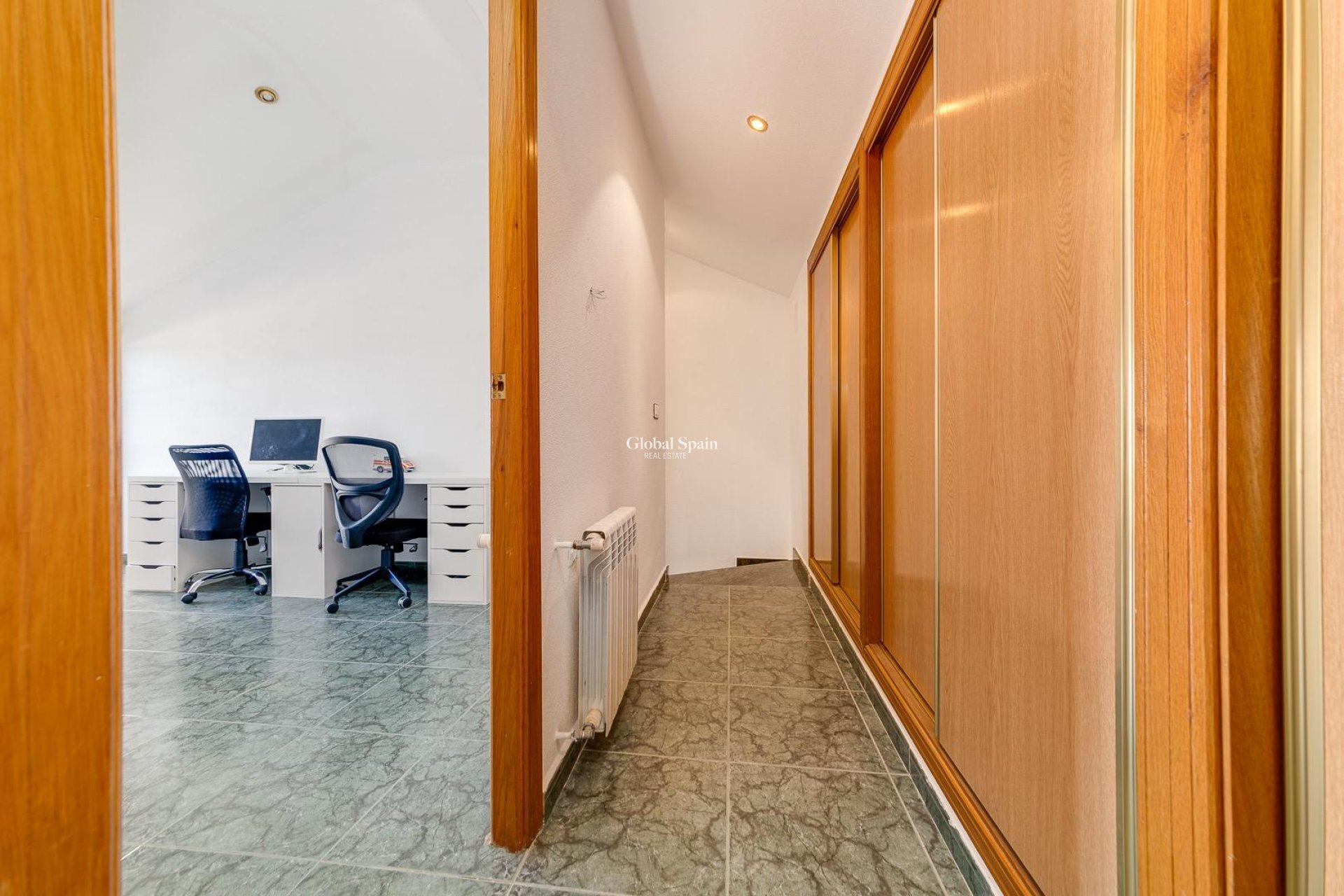 Odsprzedaż - WILLA  -
SAN JAVIER - 