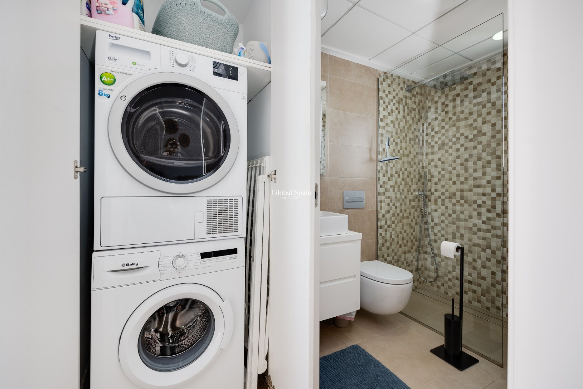 Odsprzedaż - WILLA  -
SAN JAVIER - 