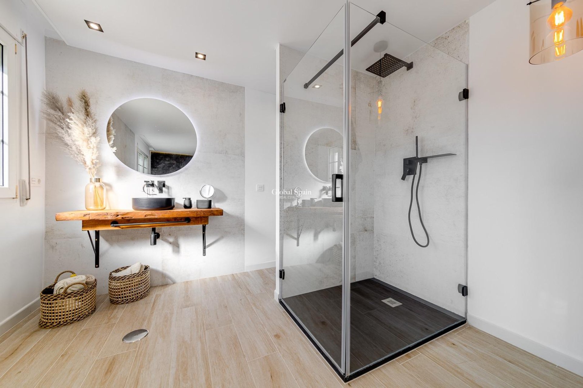 Odsprzedaż - WILLA  -
SAN JAVIER - 