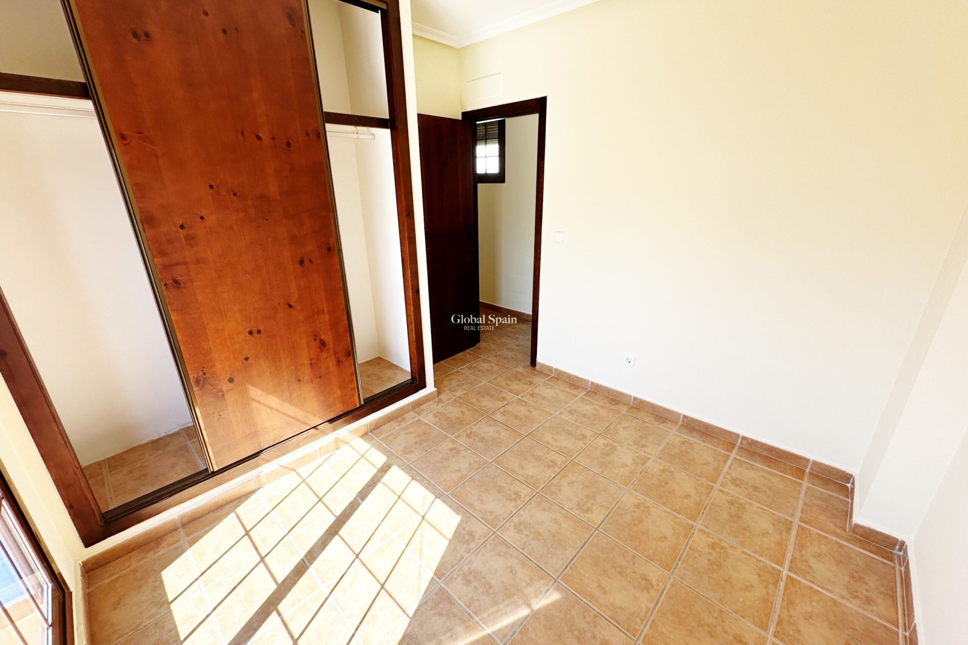 Odsprzedaż - WILLA  -
SAN JAVIER - 