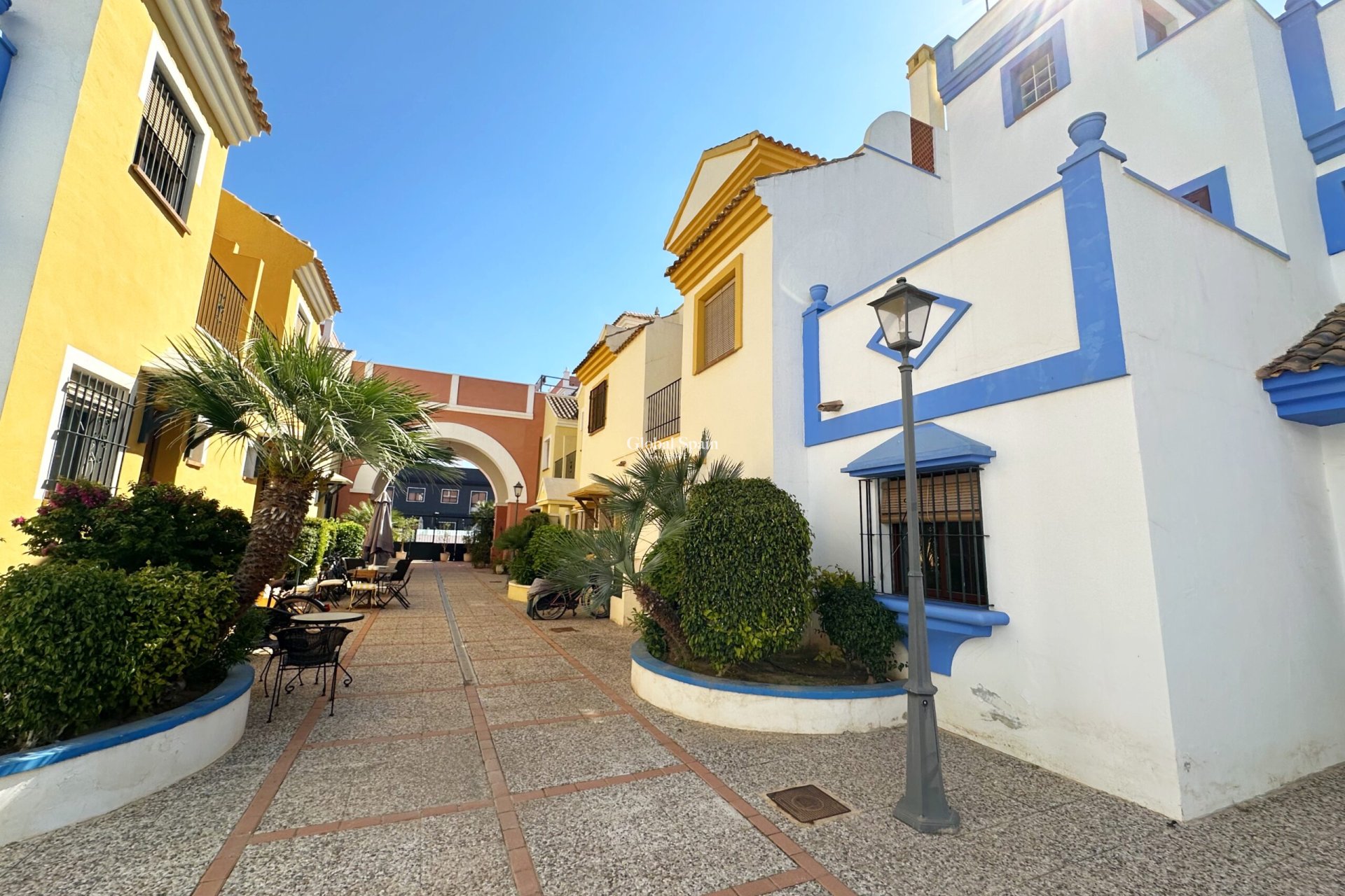 Odsprzedaż - WILLA  -
SAN JAVIER - 