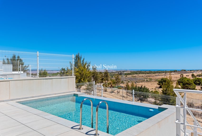 Odsprzedaż - Willa -
SAN MIGUEL DE SALINAS - Costa Blanca South