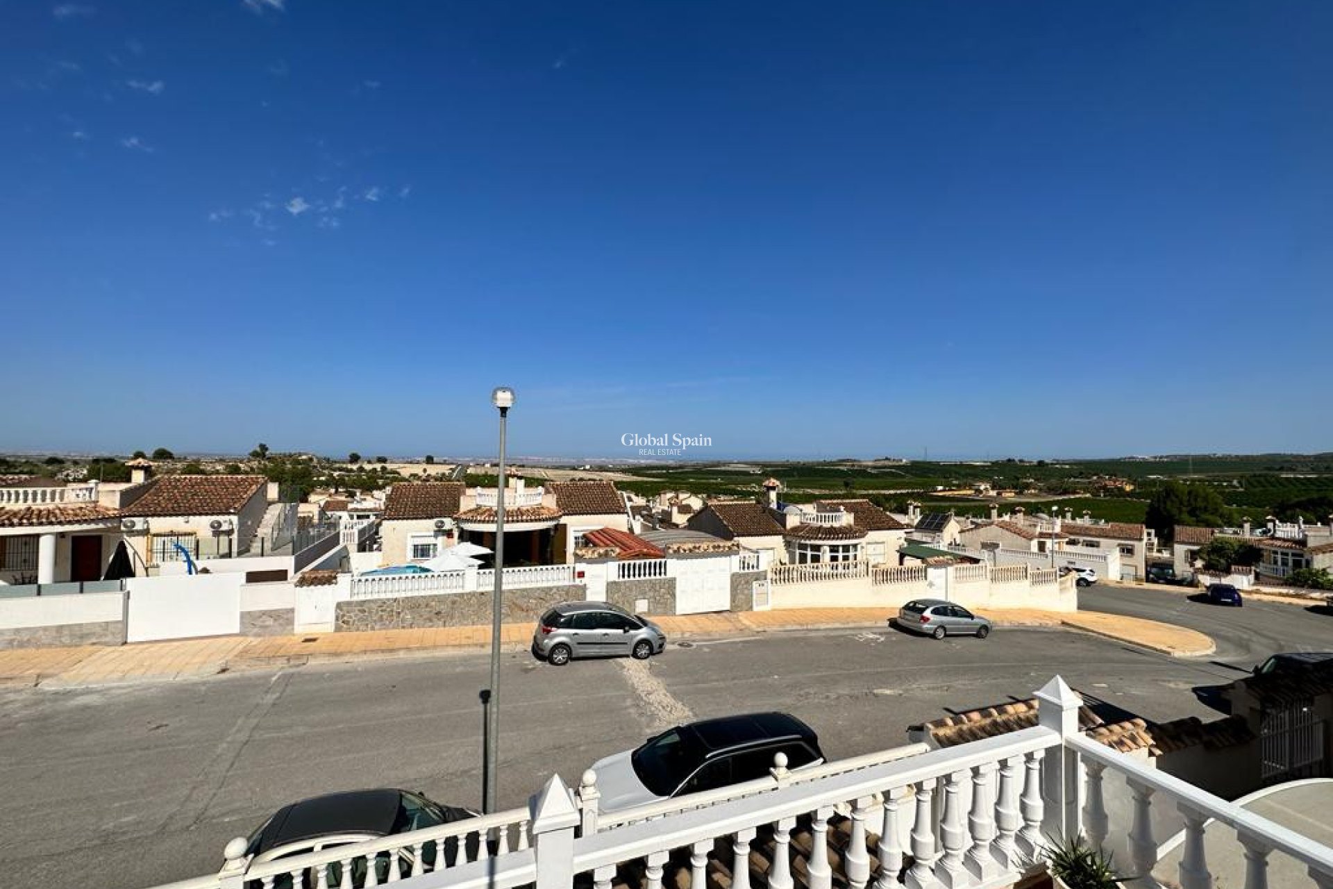 Odsprzedaż - WILLA  -
SAN MIGUEL DE SALINAS - Inland
