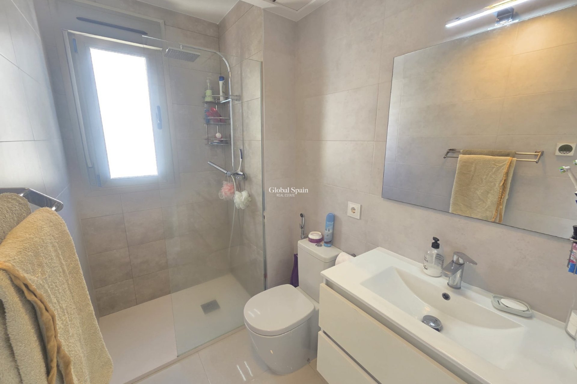 Odsprzedaż - WILLA  -
SAN MIGUEL DE SALINAS - Inland