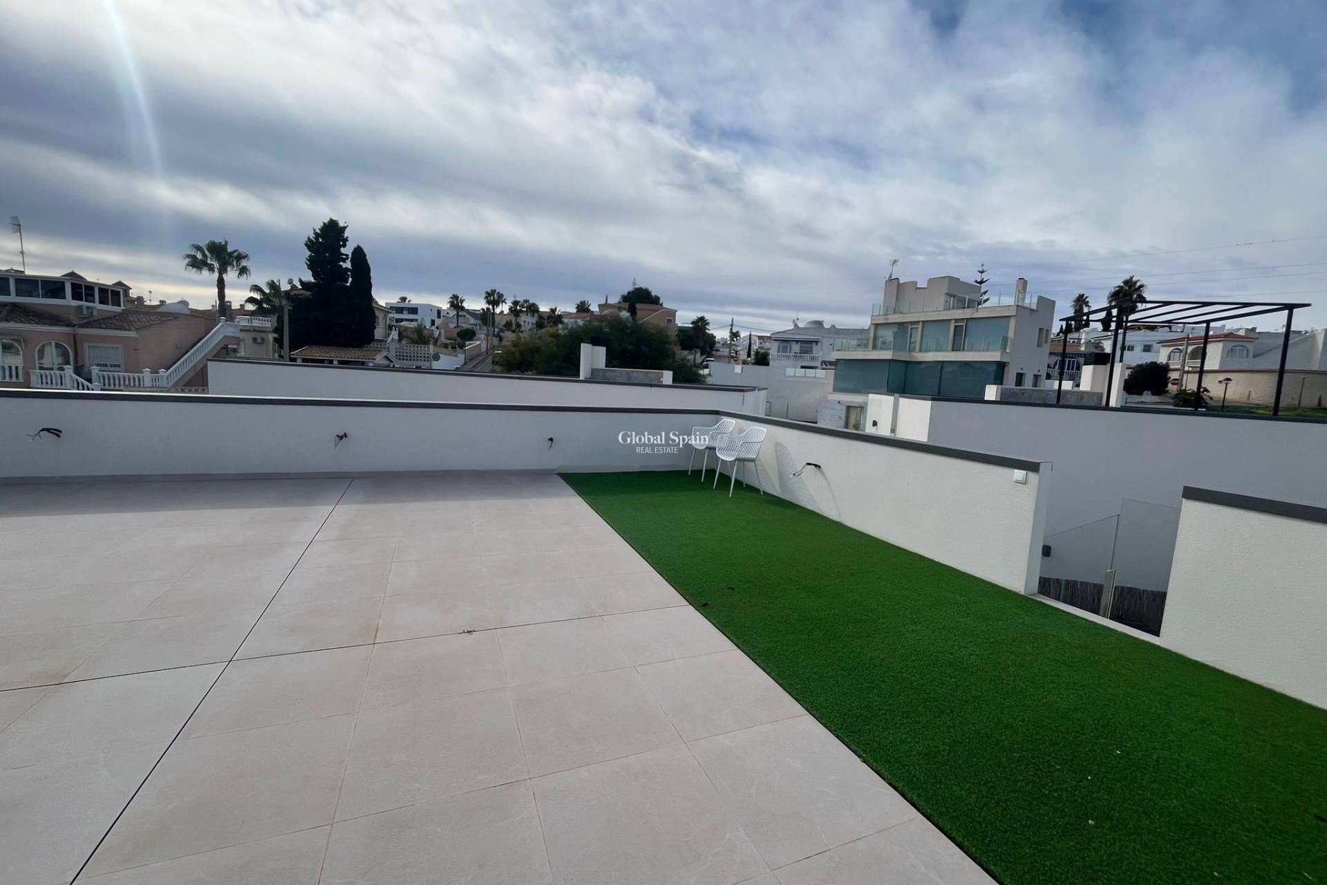 Odsprzedaż - WILLA  -
SAN MIGUEL DE SALINAS - Urbanizacion Blue Lagoon