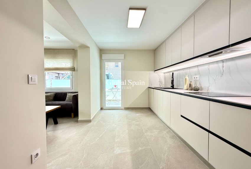 Odsprzedaż - WILLA  -
SAN PEDRO DEL PINATAR - Lo Pagan