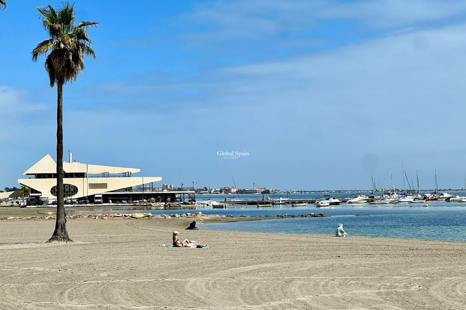 Odsprzedaż - WILLA  -
SANTIAGO DE LA RIBERA - Costa Calida