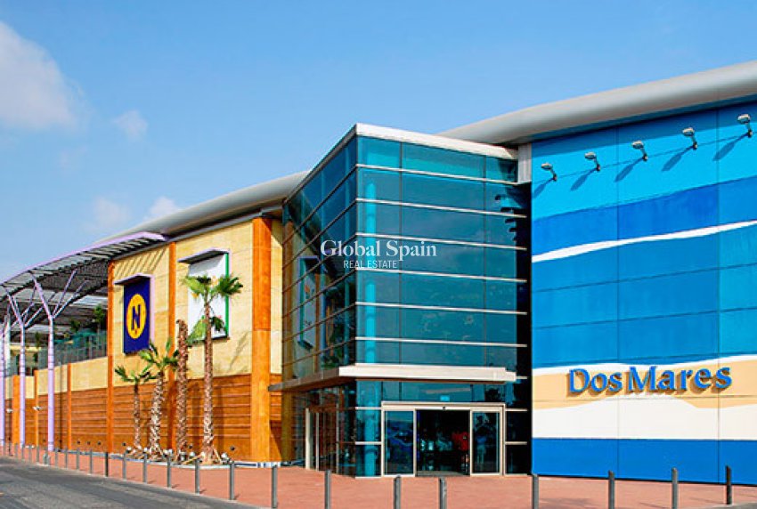 Odsprzedaż - WILLA  -
TORRE DE LA HORADADA - Costa Blanca