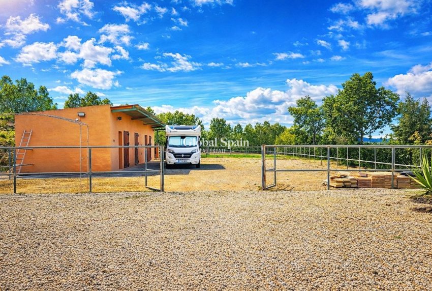 Odsprzedaż - WILLA  -
TORREMENDO - Costa Blanca