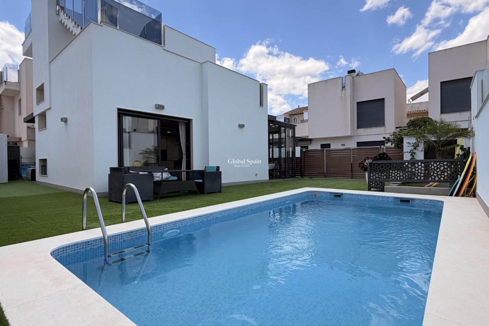 Odsprzedaż - WILLA  -
TORREVIEJA - Aguas Nuevas