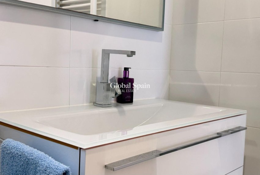 Odsprzedaż - WILLA  -
TORREVIEJA - Aguas Nuevas